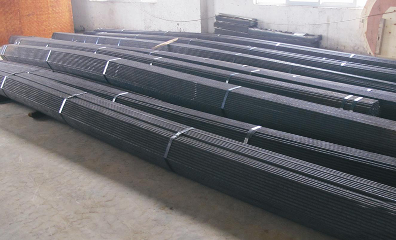 低压加热器用管束.jpg