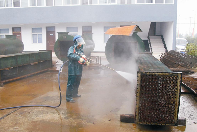 高压水射流清洗.jpg